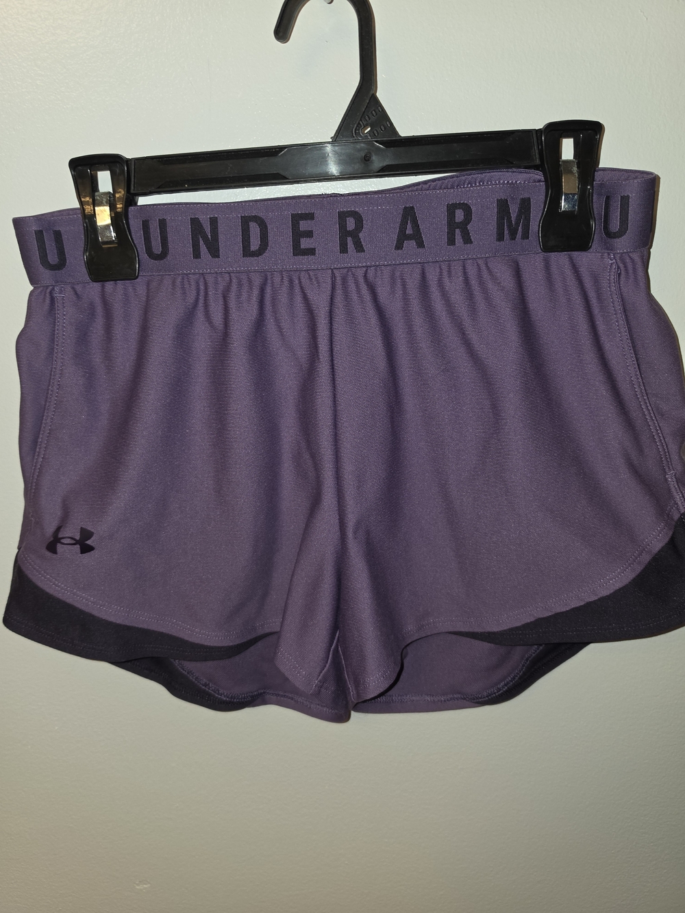 Under Armour Women’s Plum Elastic-Waist Athletic Shorts